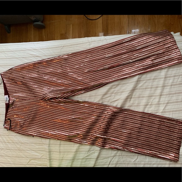 Sequined top and bottom set - Picture 7 of 10